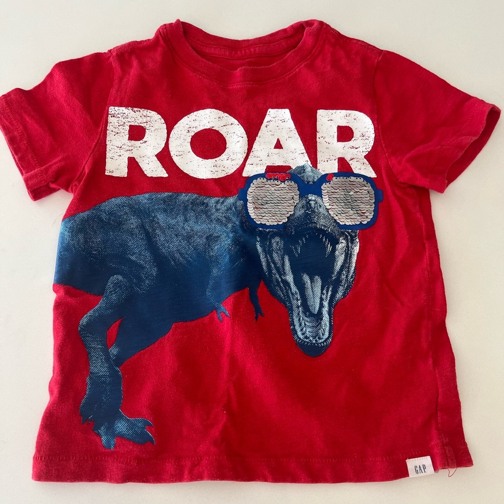 Gap Kids Dinosaur Flip Sequins Tee Size: 4T